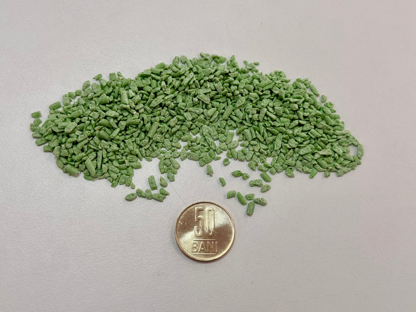 Asternut Ecosand MICRO – Ceai verde, 6L, litiere automate, pisici mofturoase